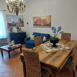 Apartment Casa Del Parlamento, Palermo